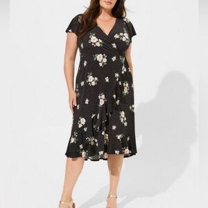 Torrid Women’s Surplice Tiered Floral Dress